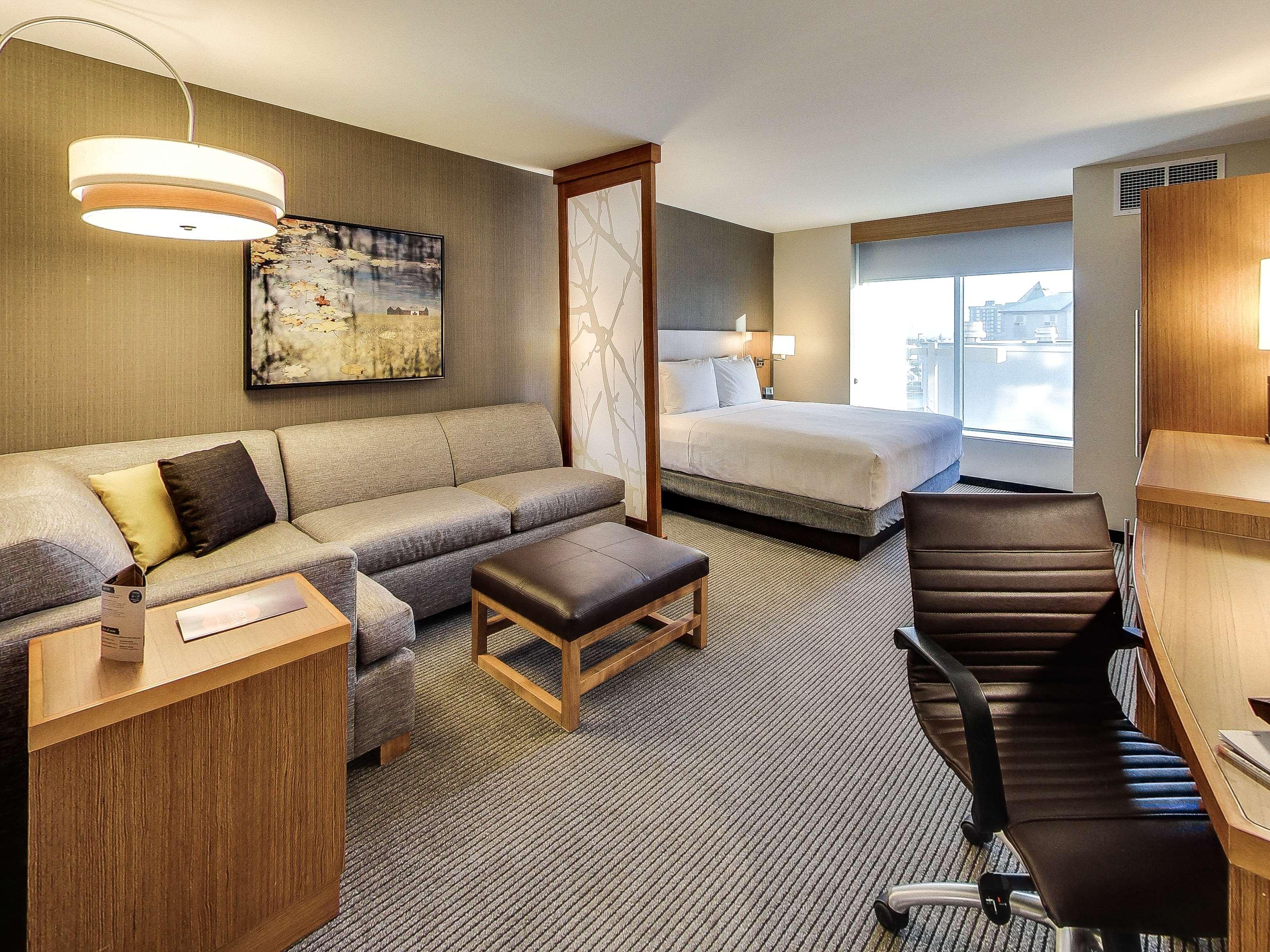 Hyatt Place Edmonton West Dış mekan fotoğraf